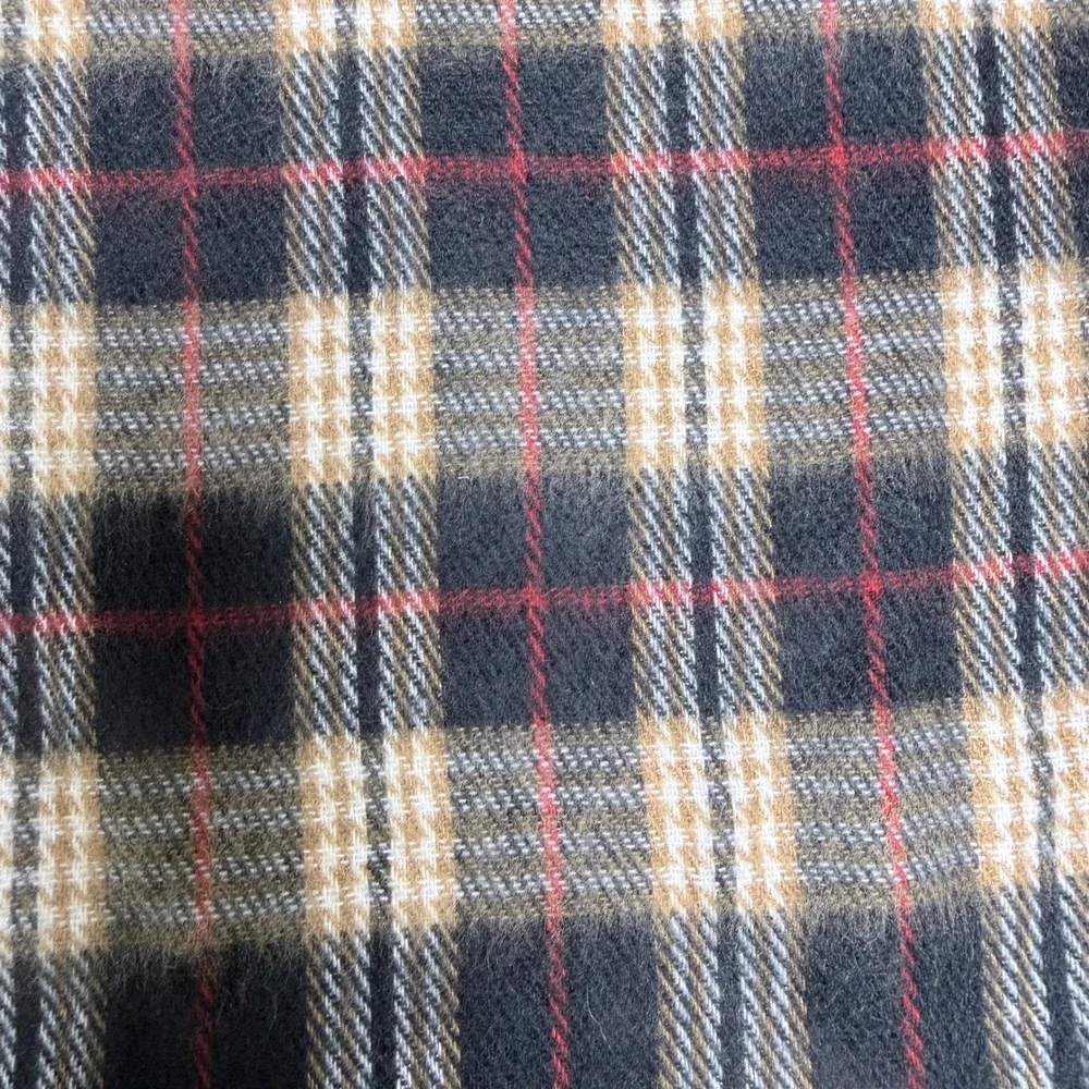 Geoffrey Beene Cashme‎ Scarf Plaid Black Tan Red Made in Italy Acrylic Fringe